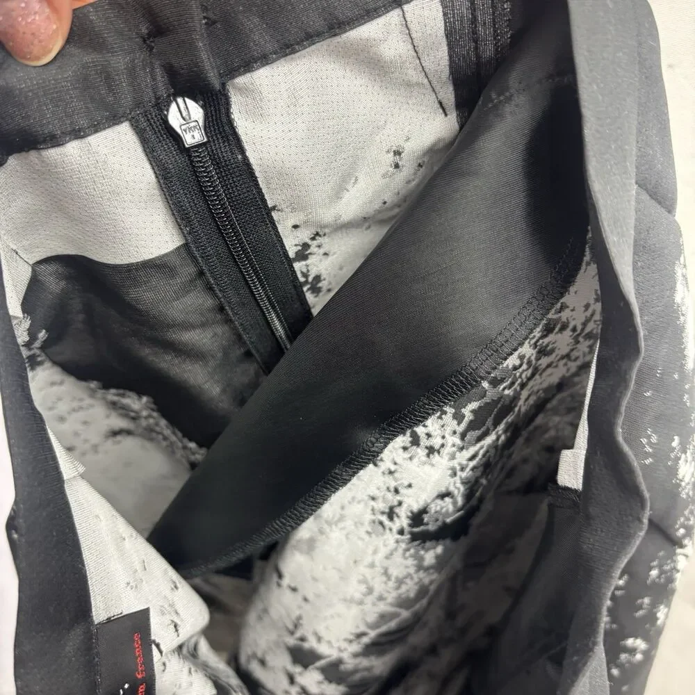 VTG Agnès B. Y2k Mini Skirt 38 6 France Scenic Nature Print Grayscale Blk White - Picture 10 of 15